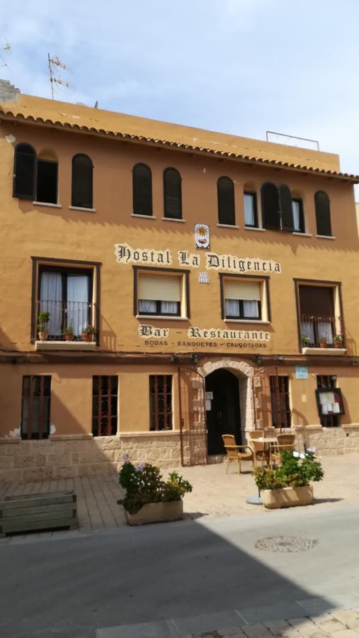 Hostal Restaurante La Diligencia Cunit Exterior photo